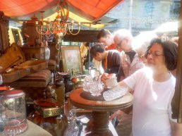 Curiosa- en Antiekmarkten; een unieke beleving op het Kerk- en Fontanusplein