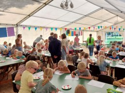 Kom langs, doe mee en beleef een 'wonderlijke' tijd in de Witte Tent