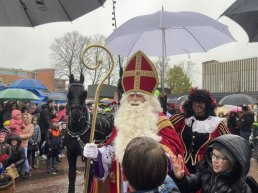 ​Zie ginds komt de stoomboot...